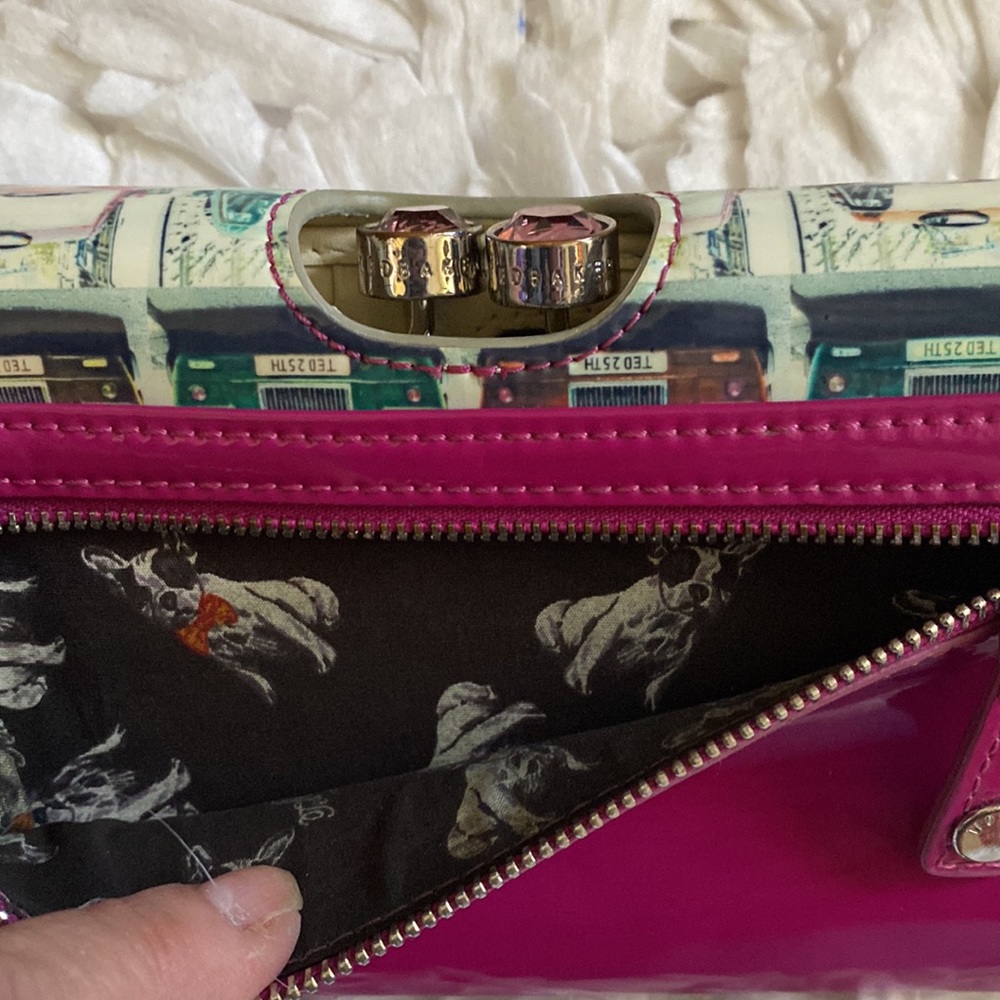 TED BAKER LONDON Iconic Taxi Patent Leather Wallet - Picture 9 of 10